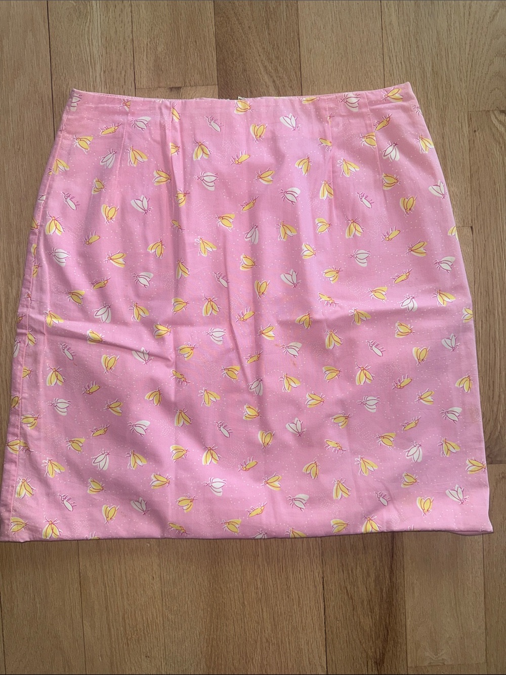 Lilly Pulitzer Pink Mini Skirt with Yellow & White Floral Motif
